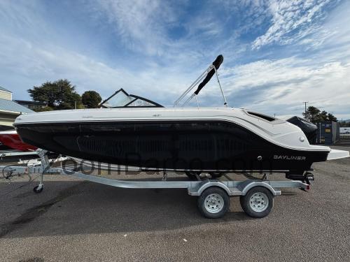 Bayliner 2200 avaliação e ficha técnica